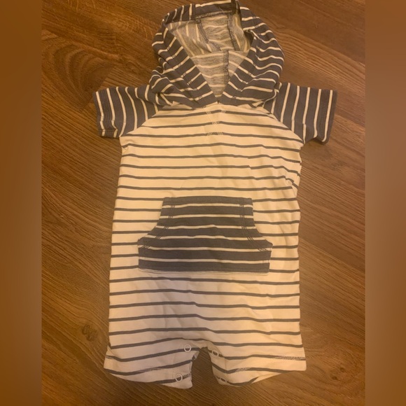 Shortie romper - Picture 1 of 1